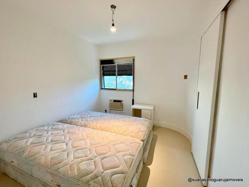 Apartamento à venda com 4 quartos, 224m² - Foto 17