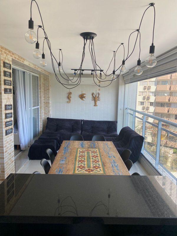 Apartamento à venda com 3 quartos, 158m² - Foto 1