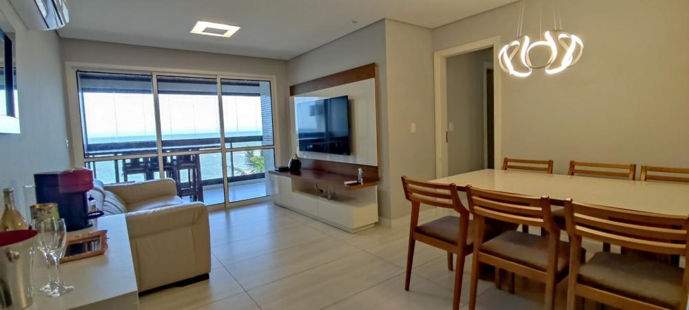 Apartamento à venda com 2 quartos, 87m² - Foto 3