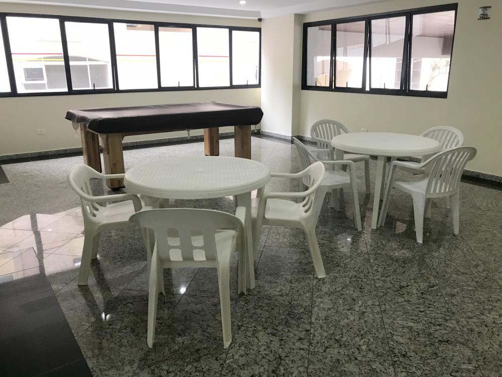 Apartamento à venda com 3 quartos, 100m² - Foto 4