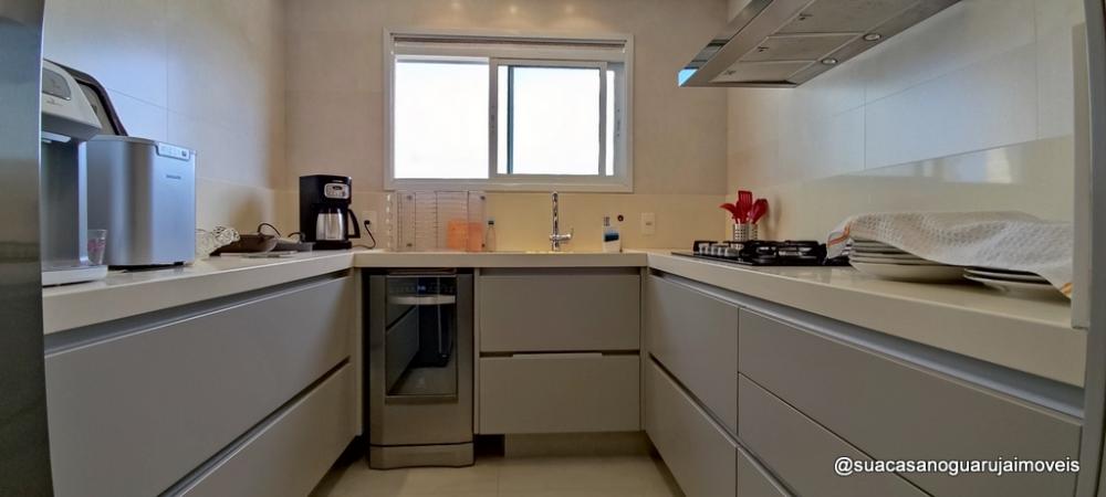 Apartamento à venda com 3 quartos, 158m² - Foto 11