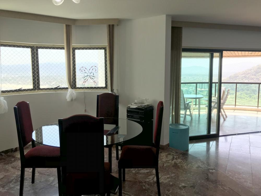 Apartamento à venda com 4 quartos, 224m² - Foto 18