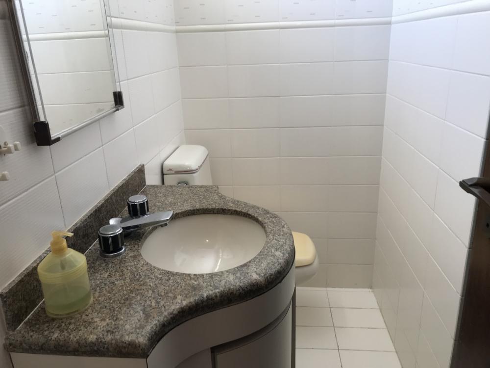 Apartamento à venda com 4 quartos, 224m² - Foto 21