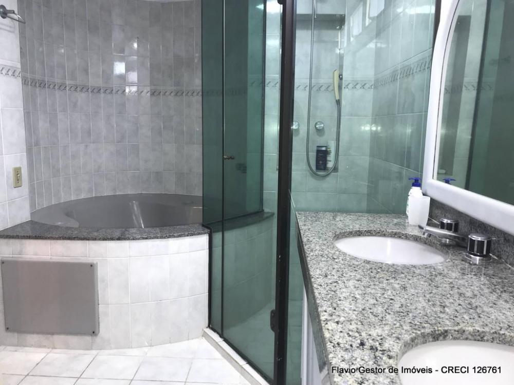 Apartamento à venda com 4 quartos, 224m² - Foto 18