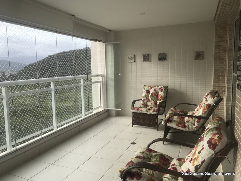 Apartamento à venda com 3 quartos, 158m² - Foto 2