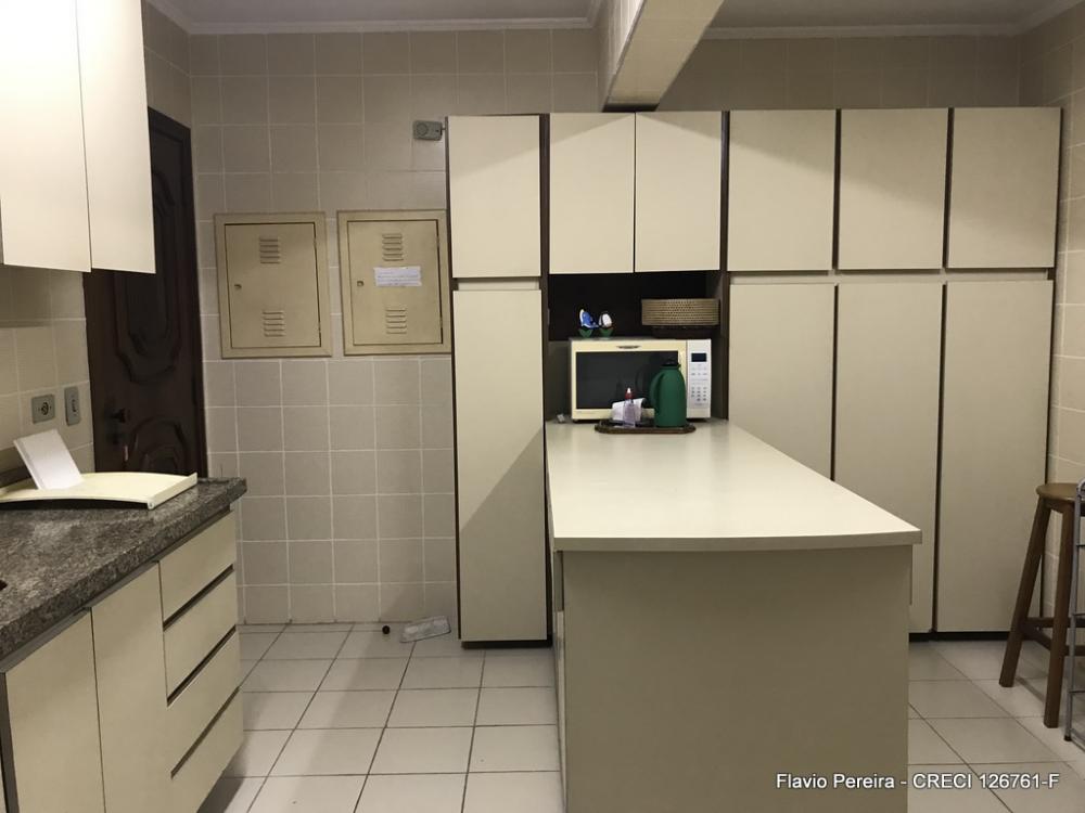 Apartamento à venda com 3 quartos, 175m² - Foto 30