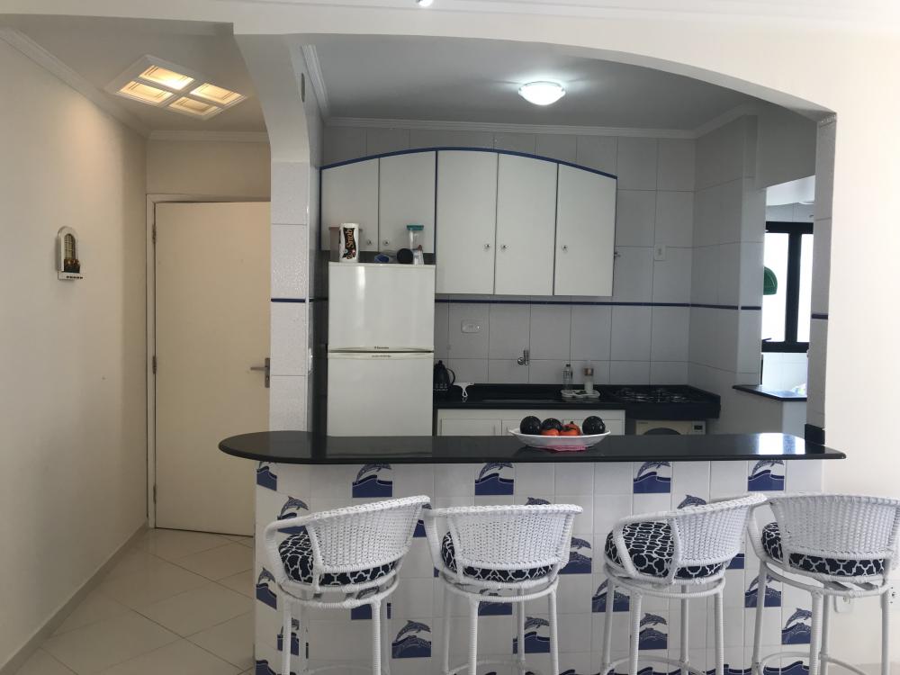 Apartamento à venda com 2 quartos, 80m² - Foto 11