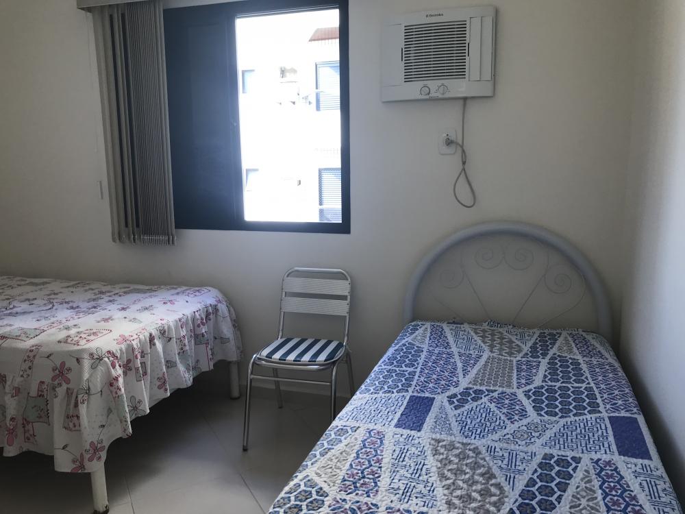 Apartamento à venda com 2 quartos, 80m² - Foto 4