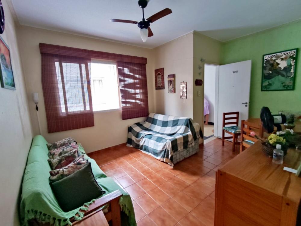 Apartamento com 2 dormitórios 1 vaga 77 m² na Enseada