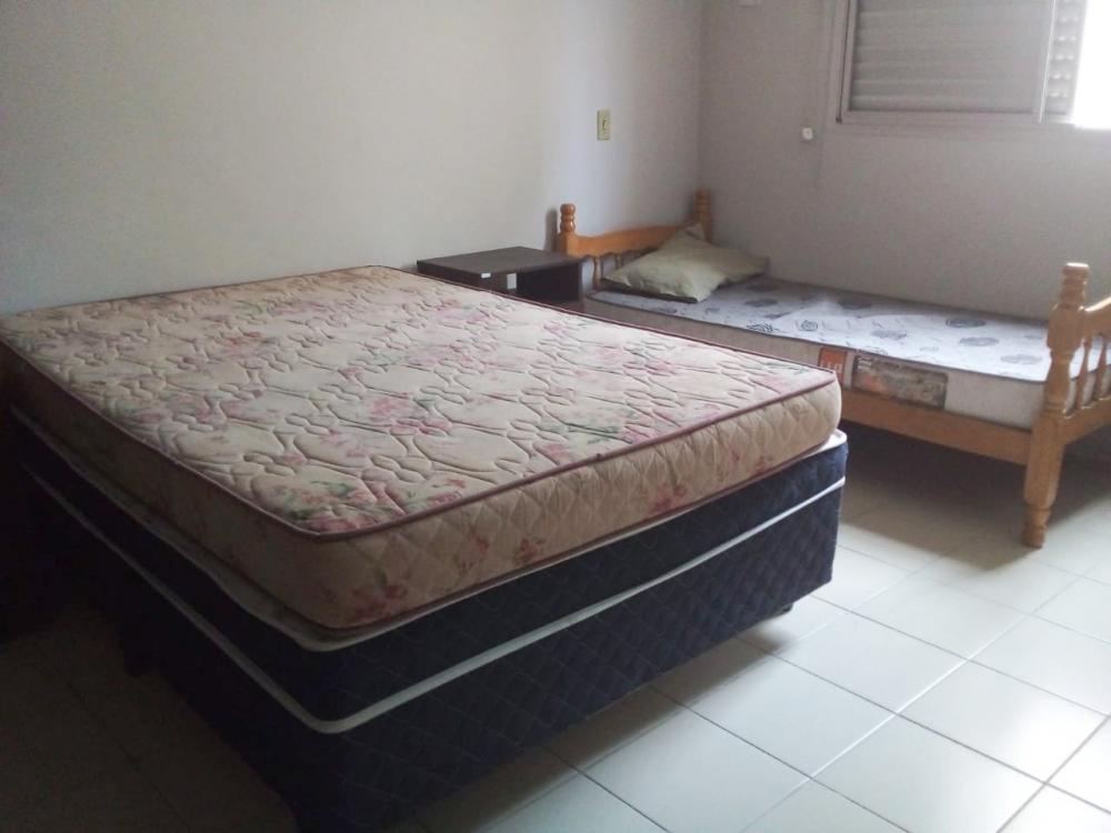 Apartamento à venda com 2 quartos, 90m² - Foto 2