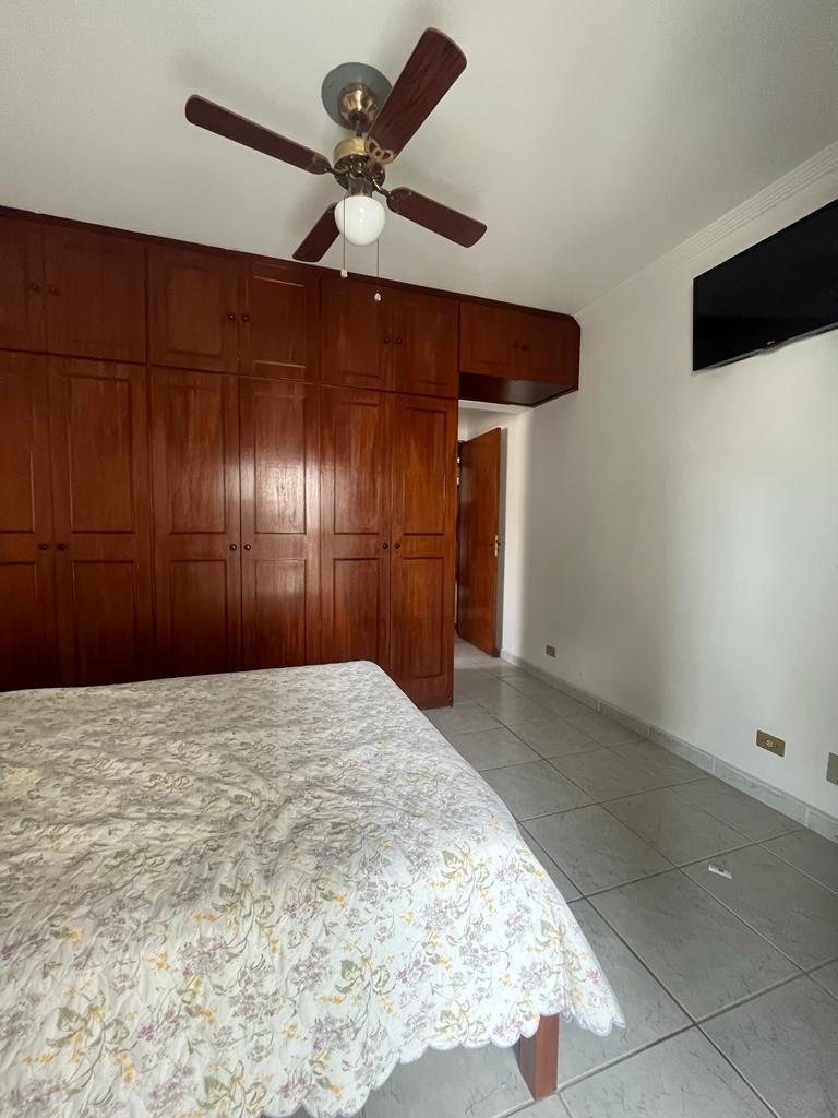 Apartamento à venda com 2 quartos, 100m² - Foto 12