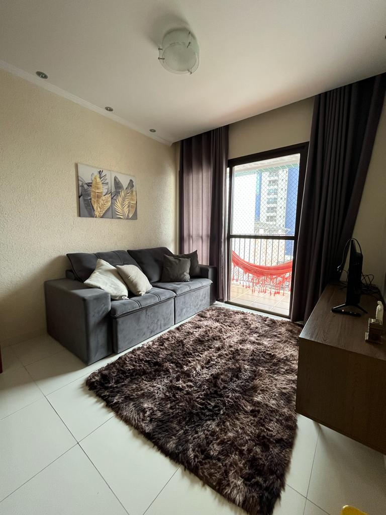 Apartamento à venda com 2 quartos, 73m² - Foto 1