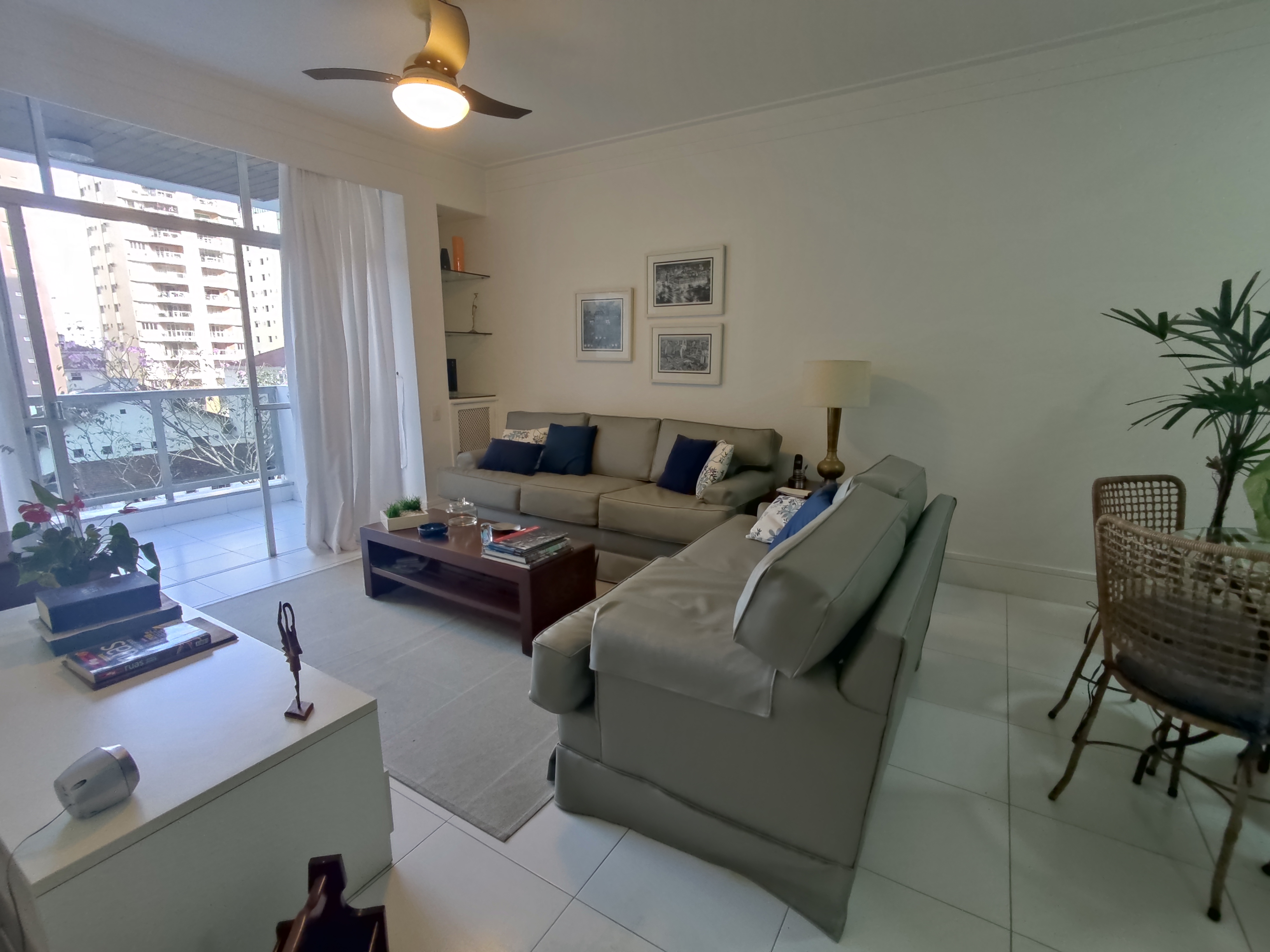 Apartamento à venda com 3 quartos, 120m² - Foto 1