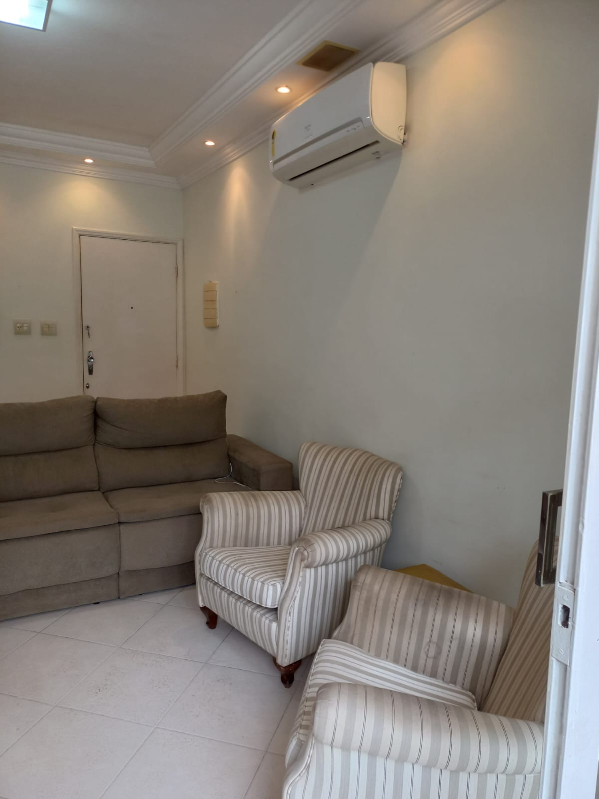 Apartamento à venda e aluguel com 2 quartos, 76m² - Foto 7