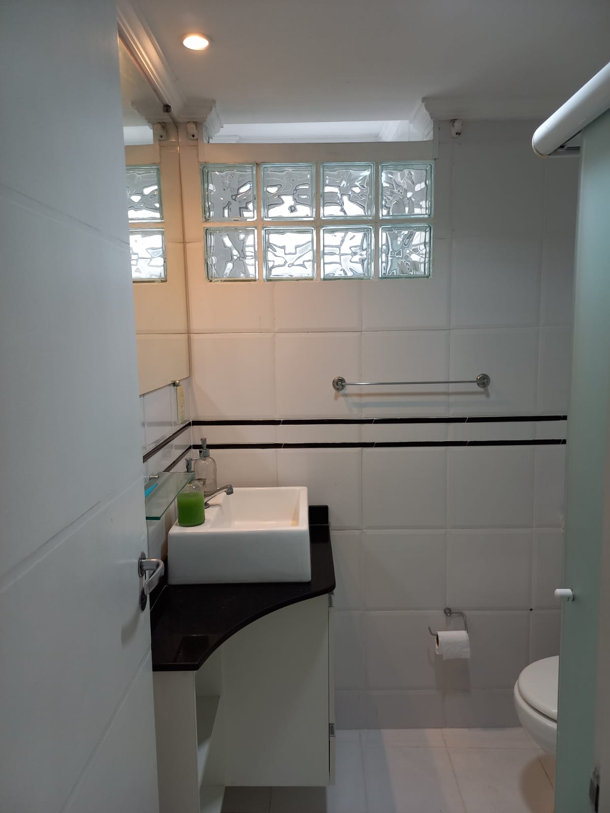 Apartamento à venda e aluguel com 2 quartos, 76m² - Foto 5