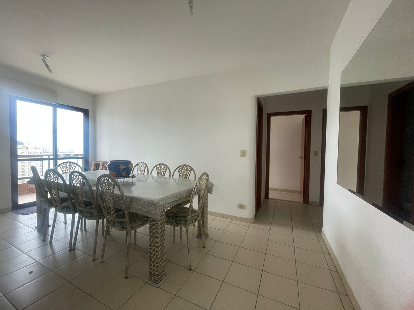 Apartamento para alugar com 3 quartos, 210m² - Foto 8