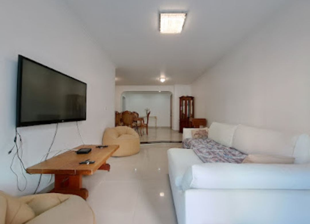 Apartamento para alugar com 3 quartos, 130m² - Foto 2