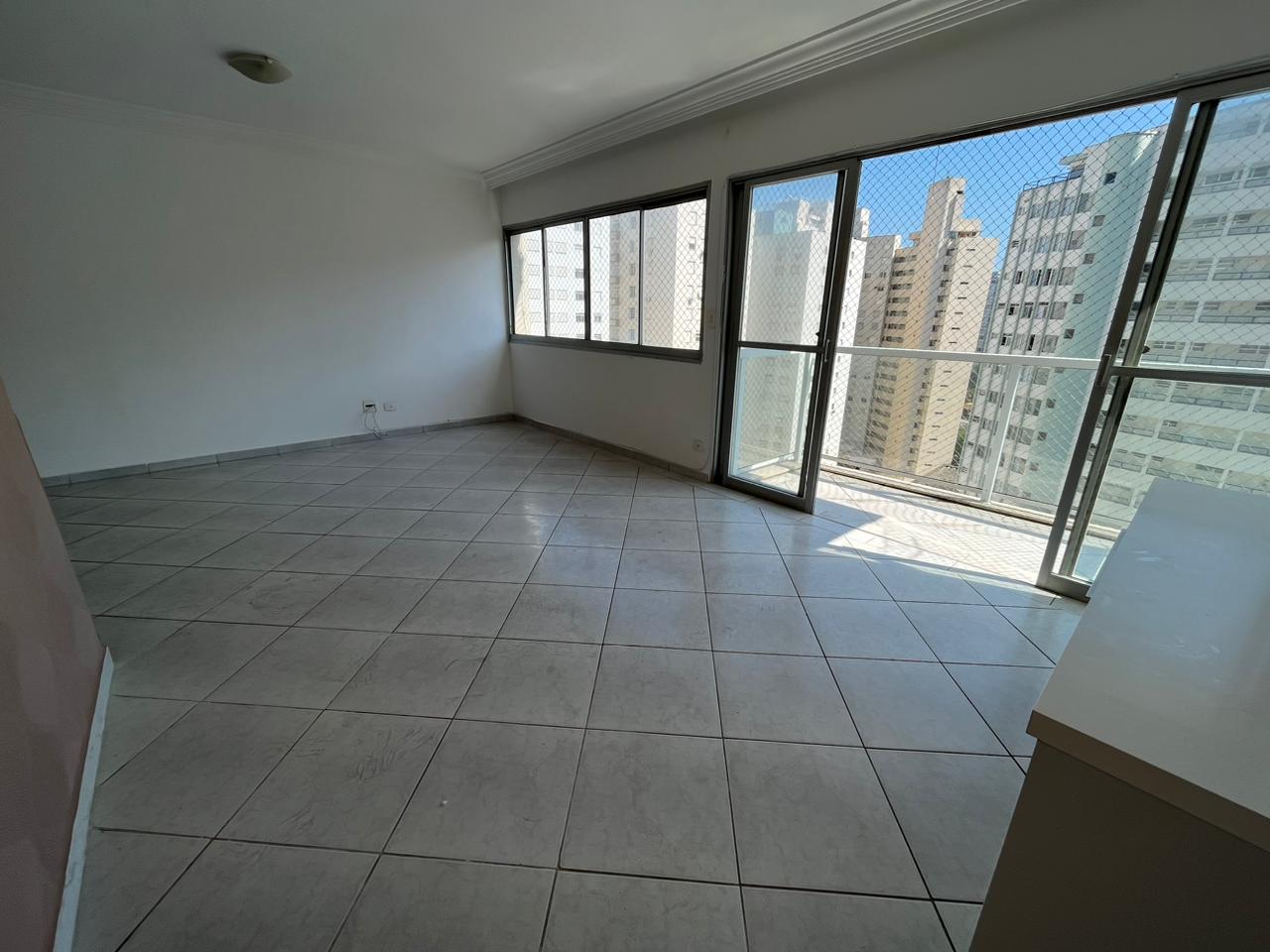 Apartamento para alugar com 3 quartos, 120m² - Foto 19