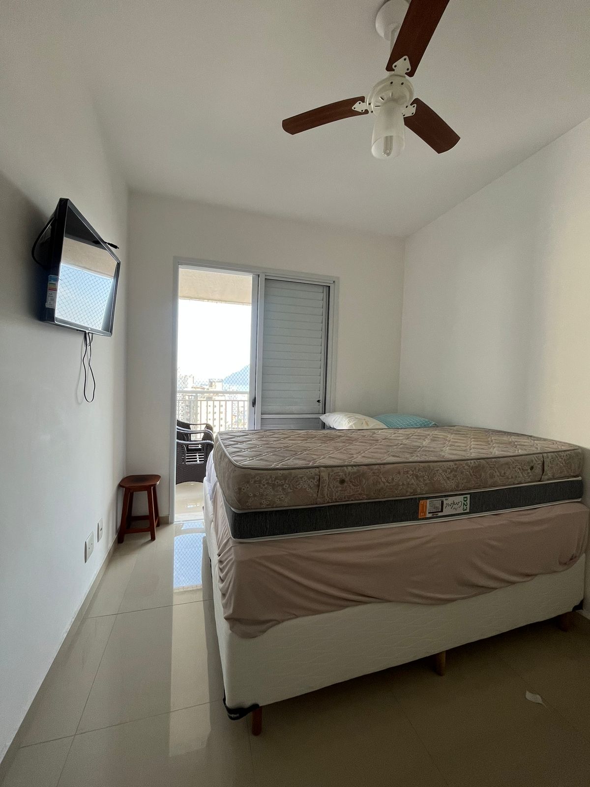 Apartamento à venda com 3 quartos, 118m² - Foto 4