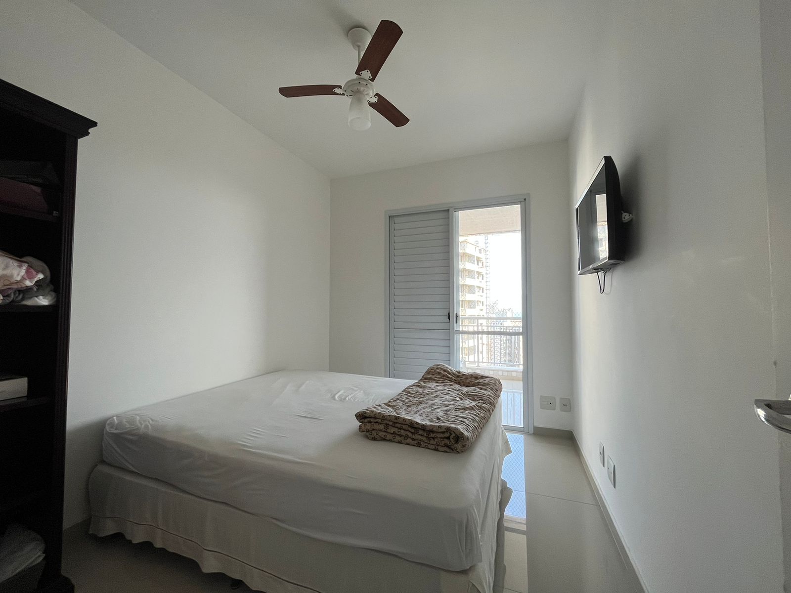 Apartamento à venda com 3 quartos, 118m² - Foto 7