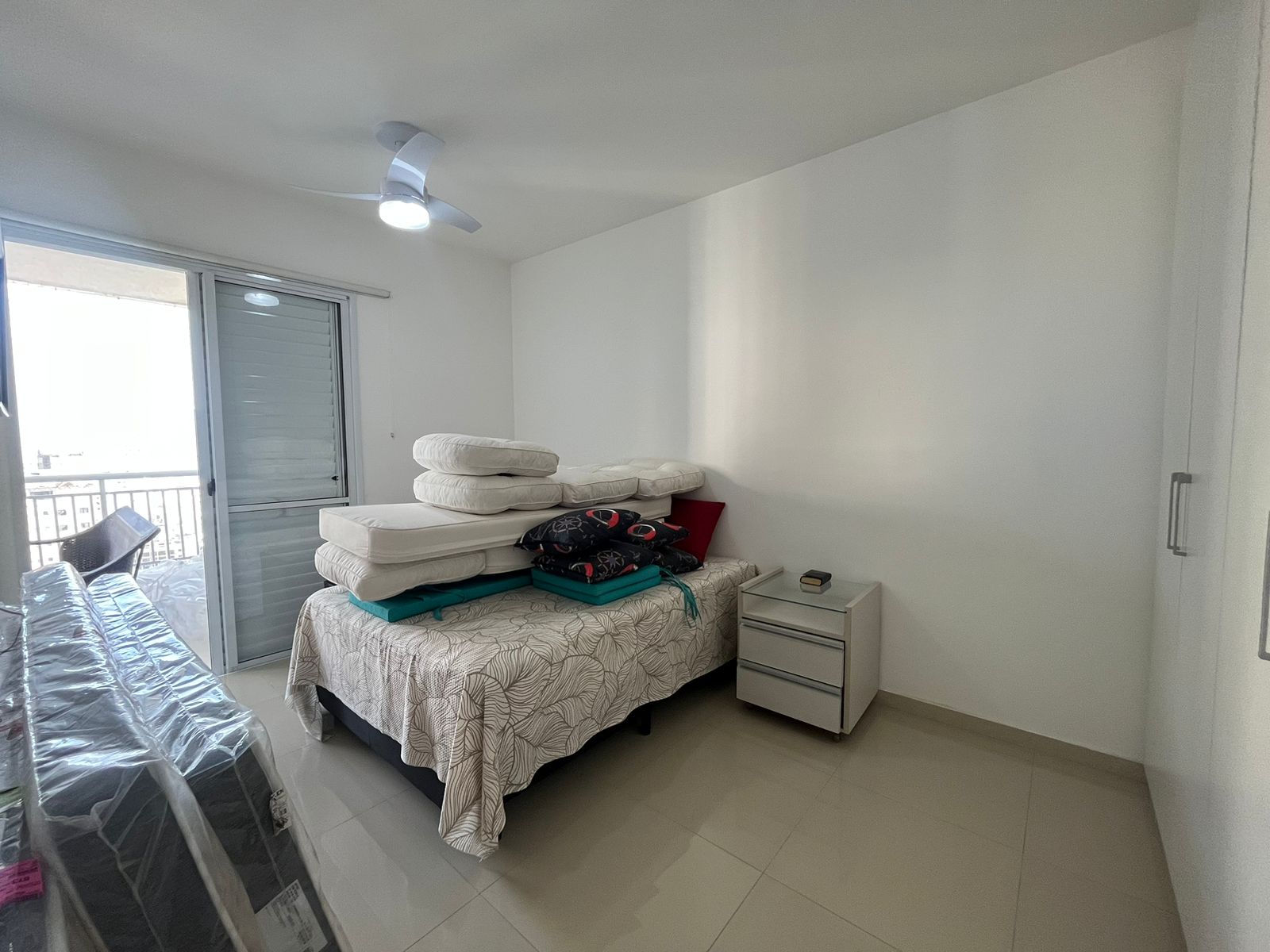 Apartamento à venda com 3 quartos, 118m² - Foto 18