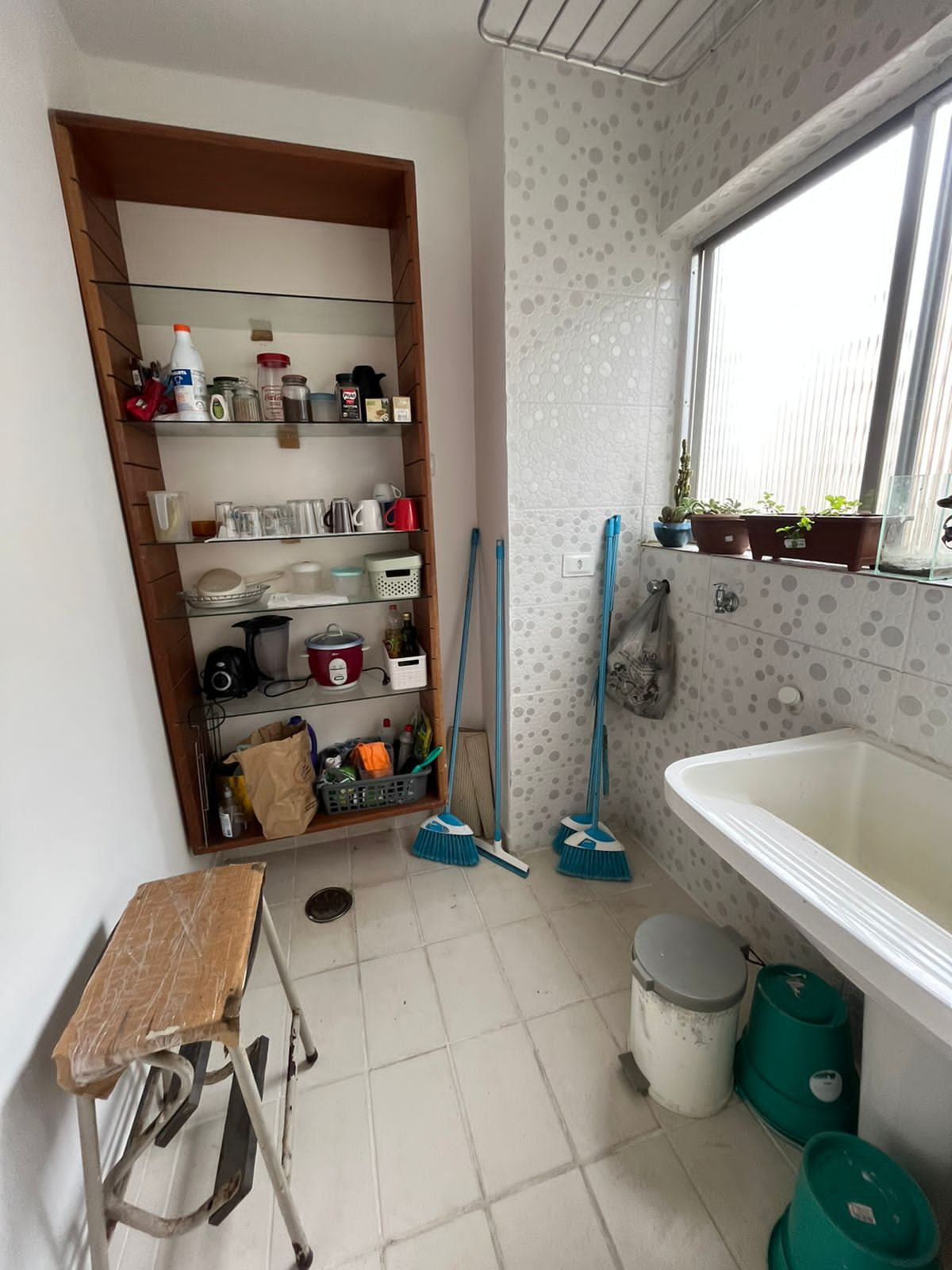 Apartamento à venda com 1 quarto, 70m² - Foto 2