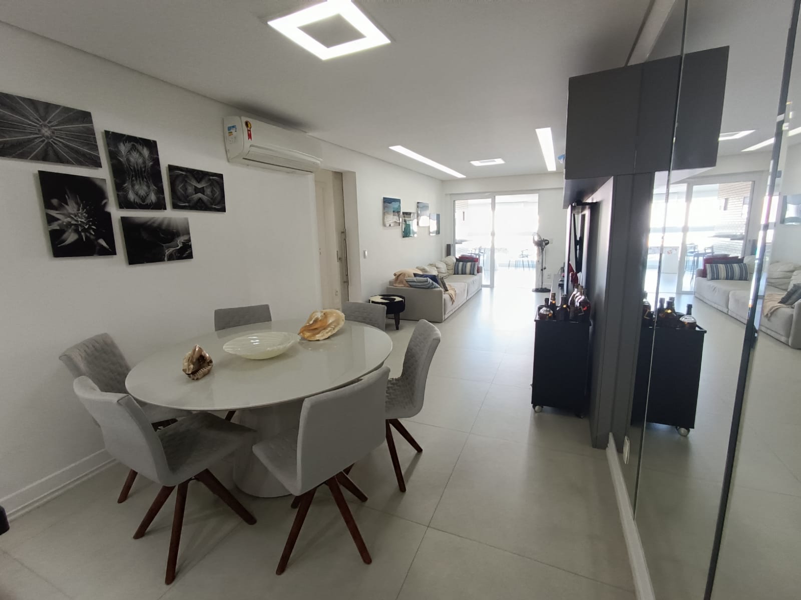 Apartamento à venda com 3 quartos, 118m² - Foto 23