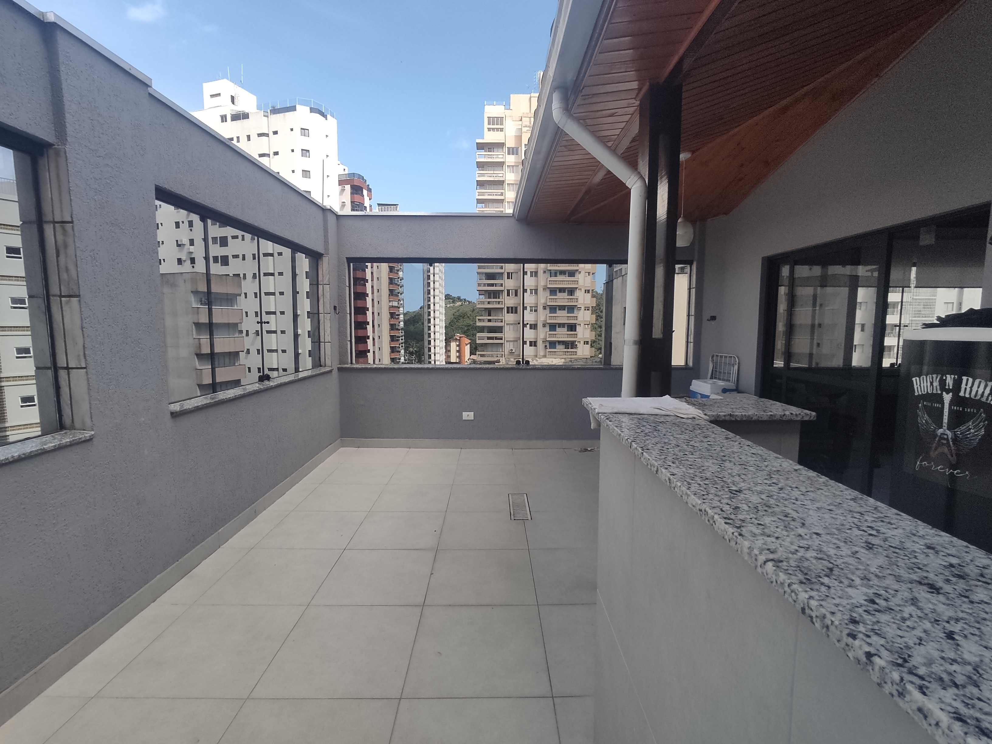 Cobertura à venda com 2 quartos, 118m² - Foto 4