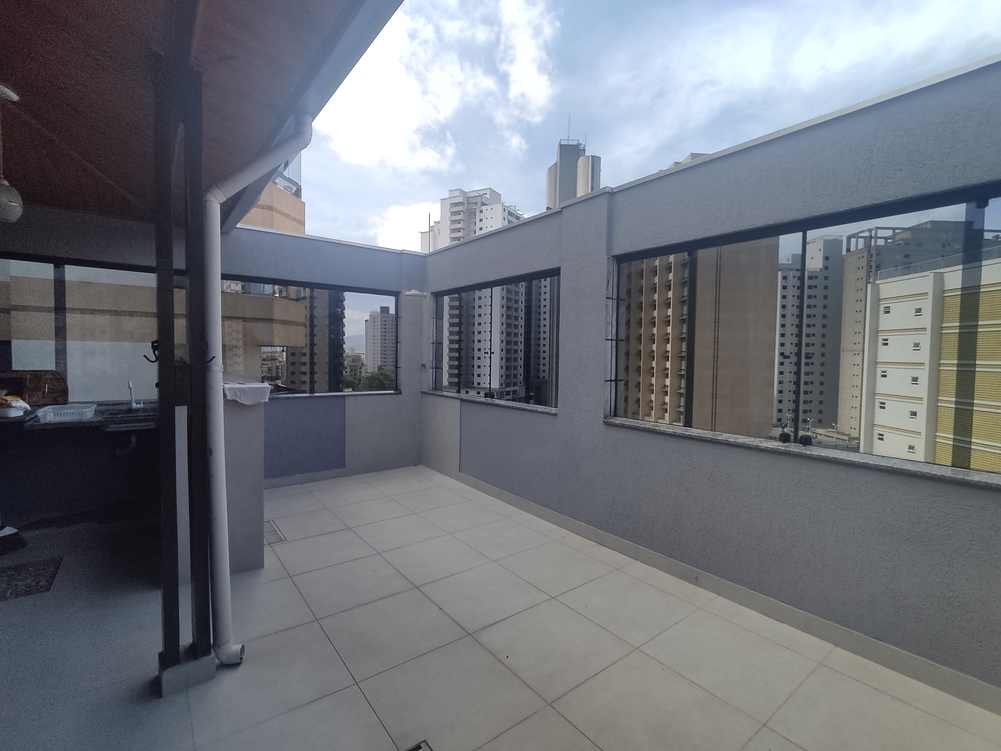 Cobertura à venda com 2 quartos, 118m² - Foto 2