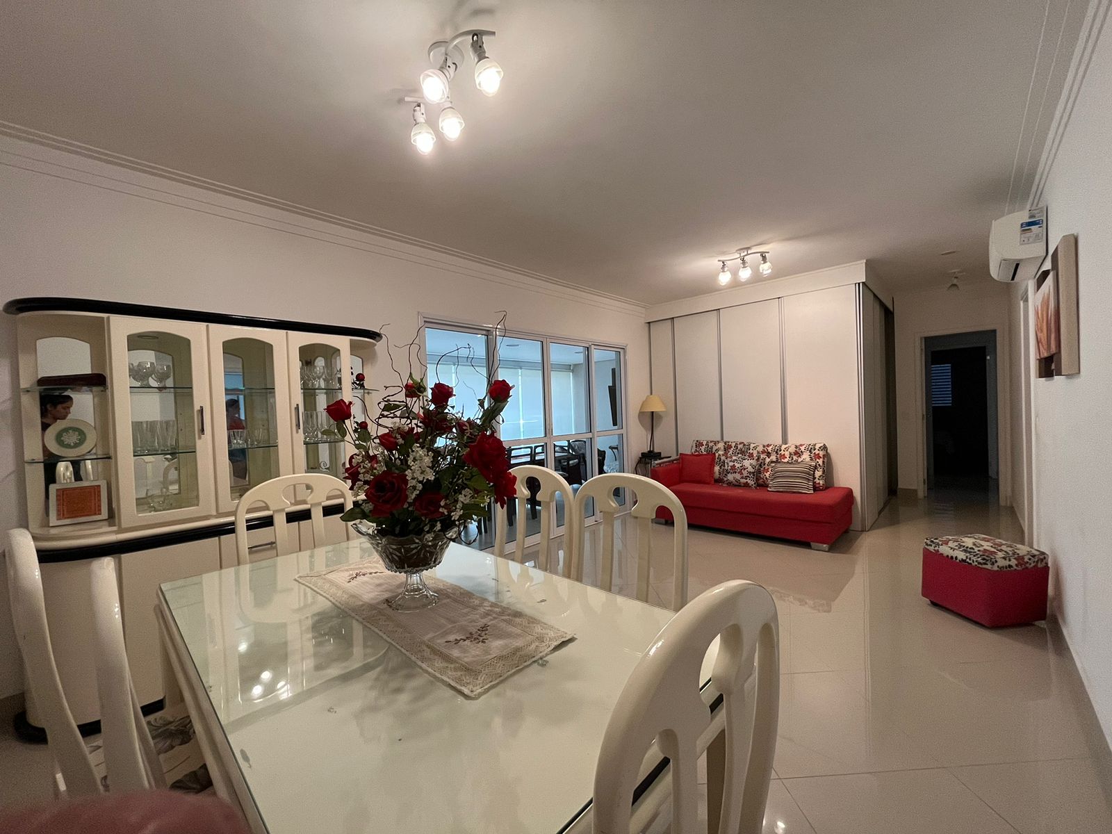 Apartamento à venda com 3 quartos, 134m² - Foto 9