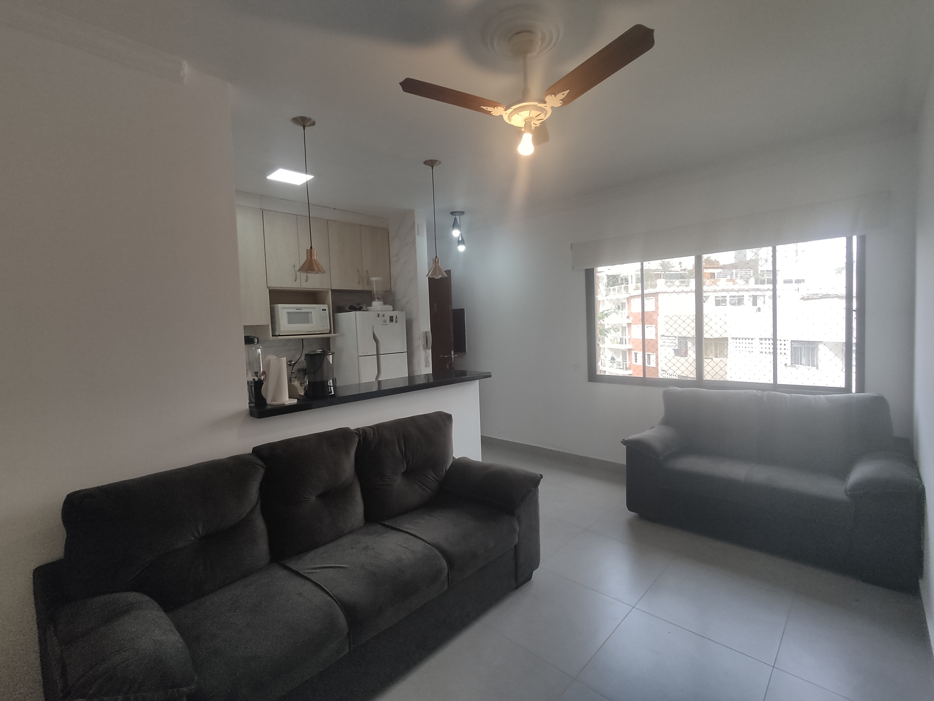 Apartamento à venda com 2 quartos, 65m² - Foto 1