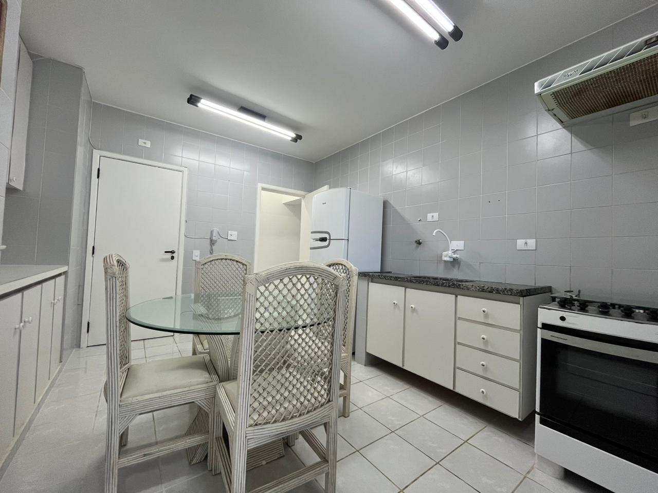 Apartamento à venda e aluguel com 2 quartos, 110m² - Foto 5