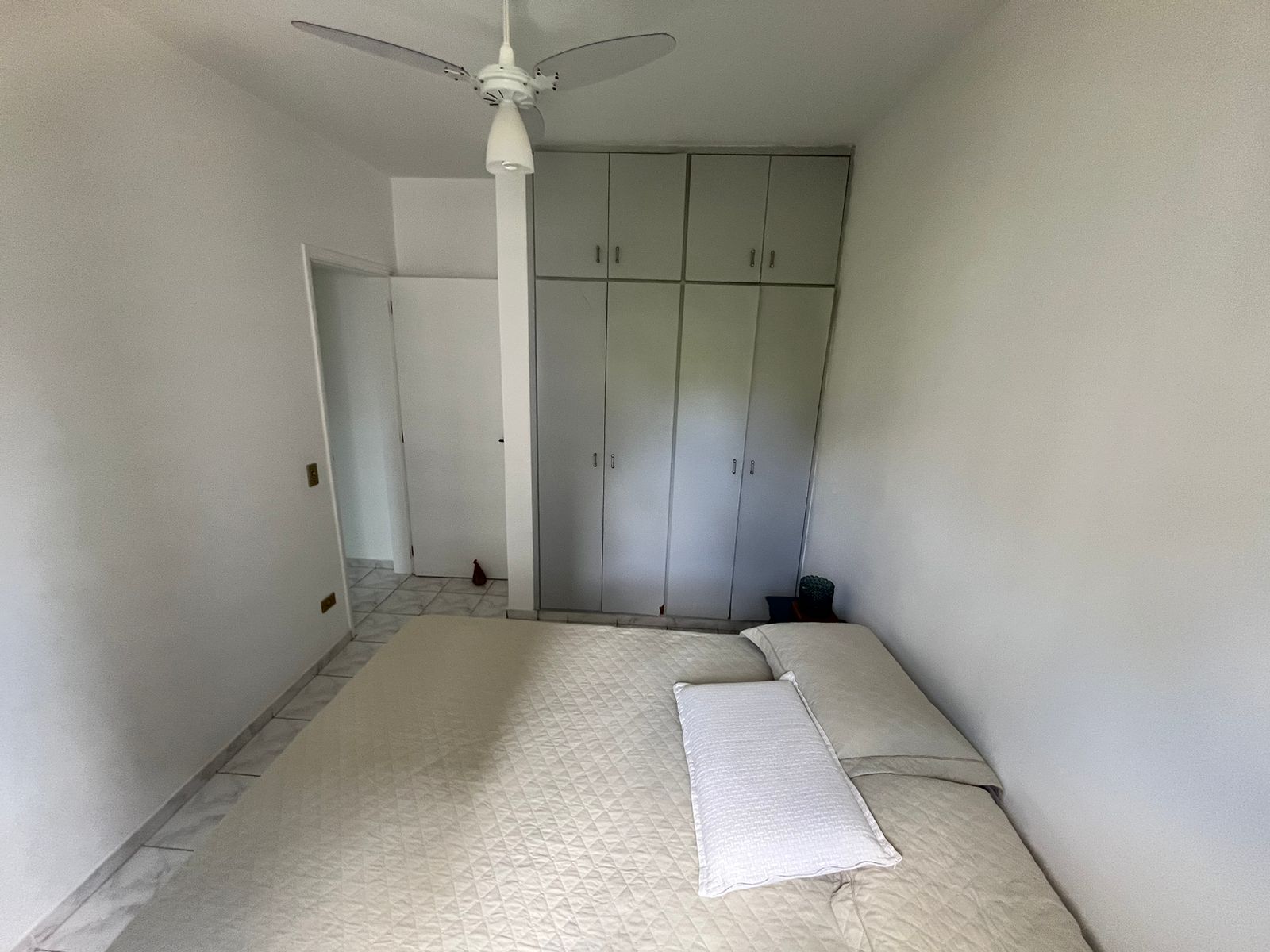 Apartamento à venda com 2 quartos, 110m² - Foto 10