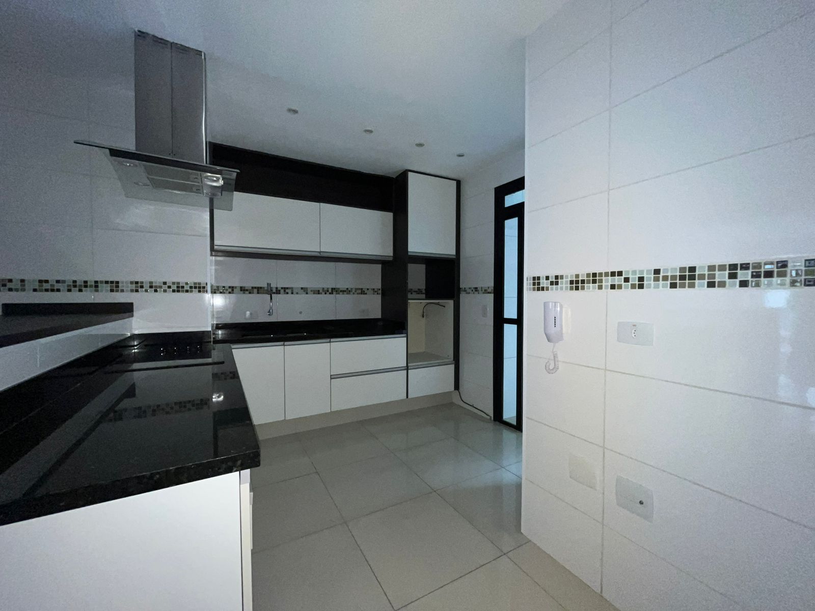 Apartamento para alugar com 3 quartos, 174m² - Foto 17