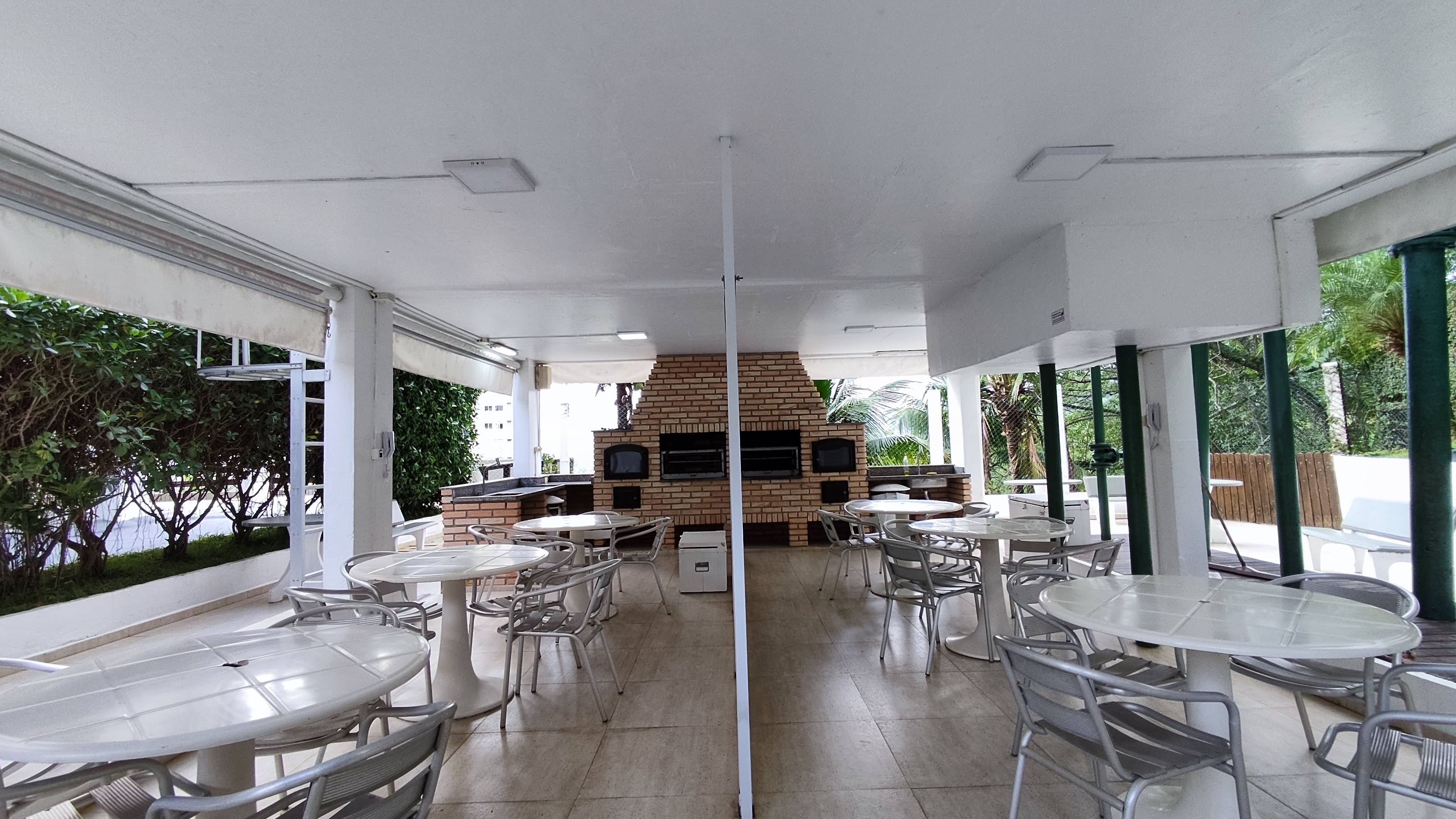 Apartamento com 3 dormitórios à venda, 100 m² por R$ 750.000,00 - Praia da Enseada – Tortugas - Guarujá/SP