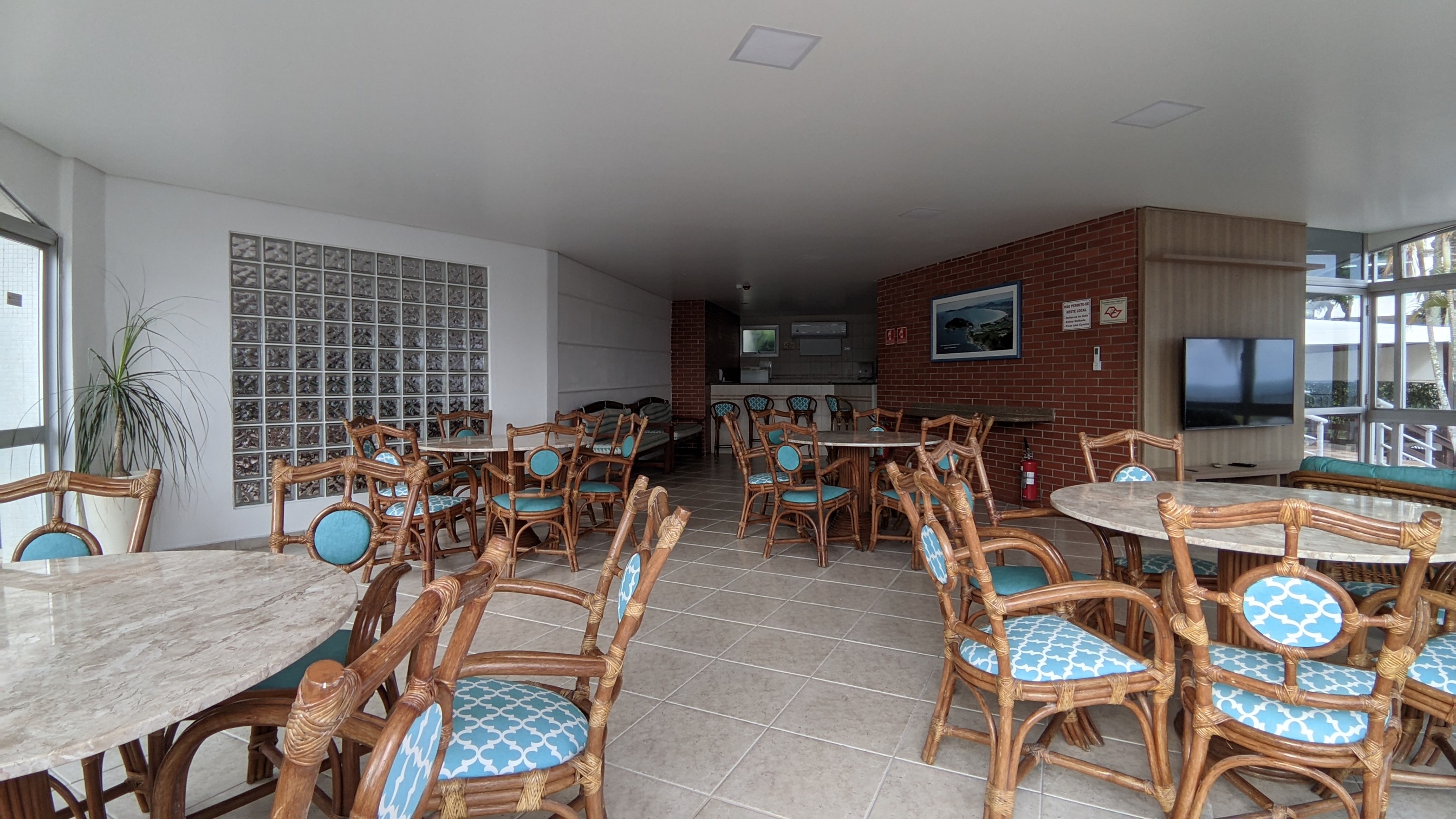 Apartamento com 3 dormitórios à venda, 100 m² por R$ 750.000,00 - Praia da Enseada – Tortugas - Guarujá/SP