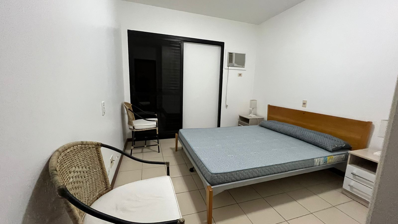 Apartamento com 3 dormitórios à venda, 132 m² por R$ 950.000,00 - Praia da Enseada – Tortugas - Guarujá/SP