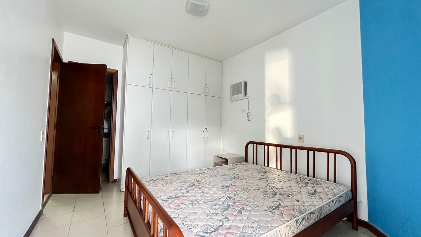 Apartamento com 3 dormitórios à venda, 132 m² por R$ 950.000,00 - Praia da Enseada – Tortugas - Guarujá/SP