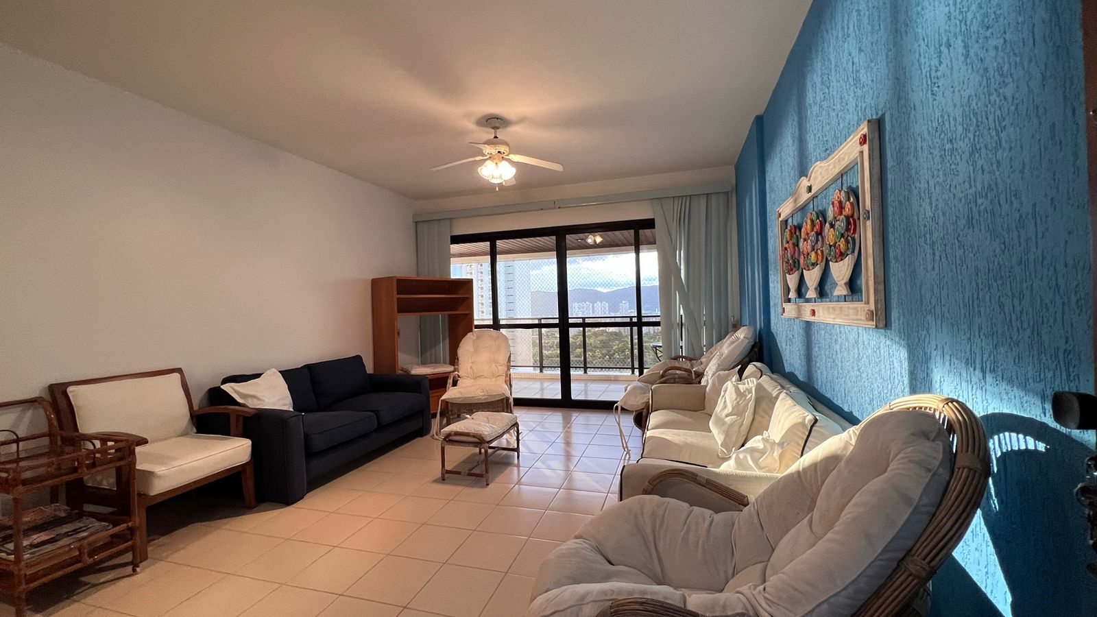 Apartamento com 3 dormitórios à venda, 132 m² por R$ 950.000,00 - Praia da Enseada – Tortugas - Guarujá/SP