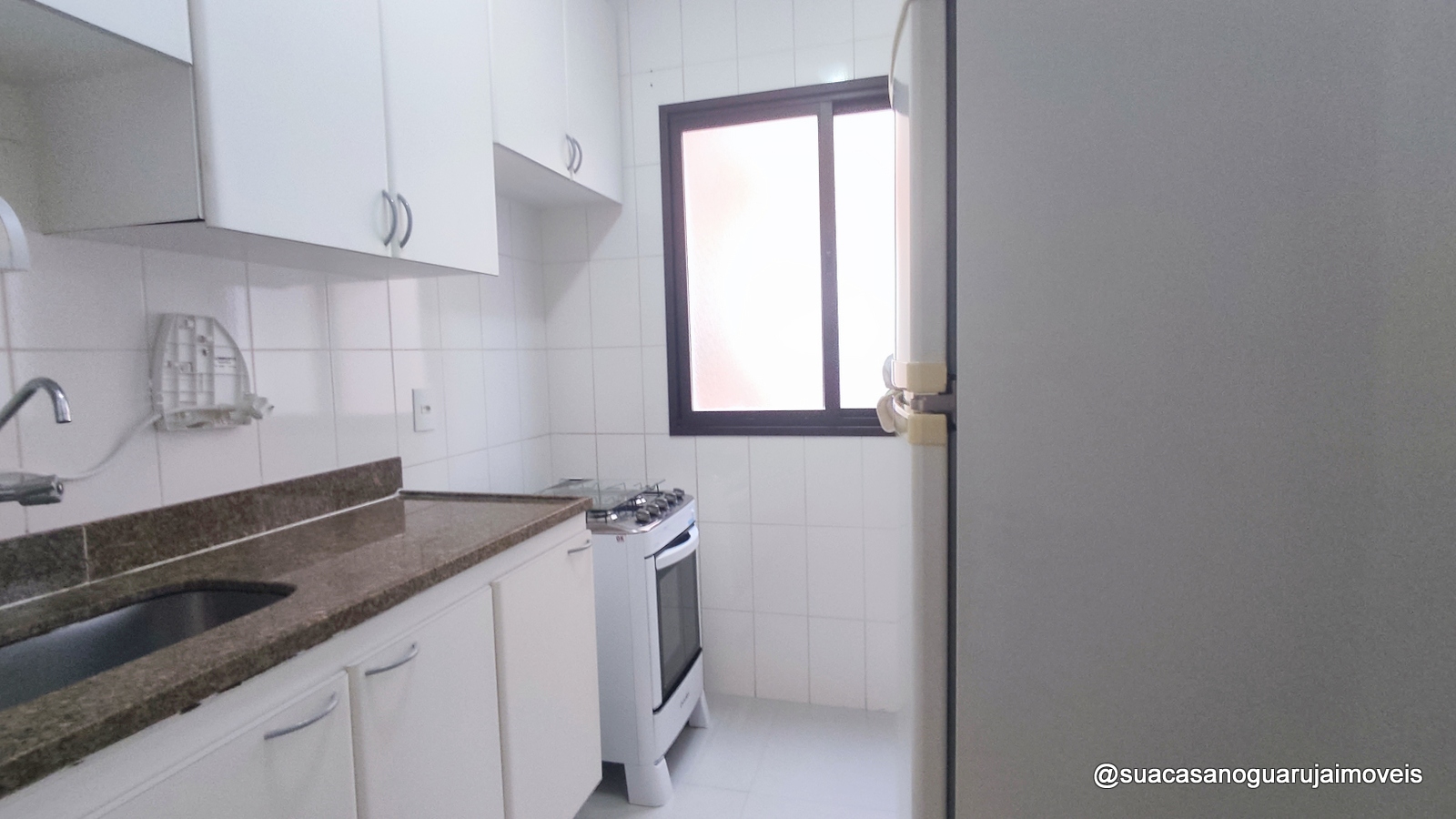 Apartamento à venda com 2 quartos, 68m² - Foto 8