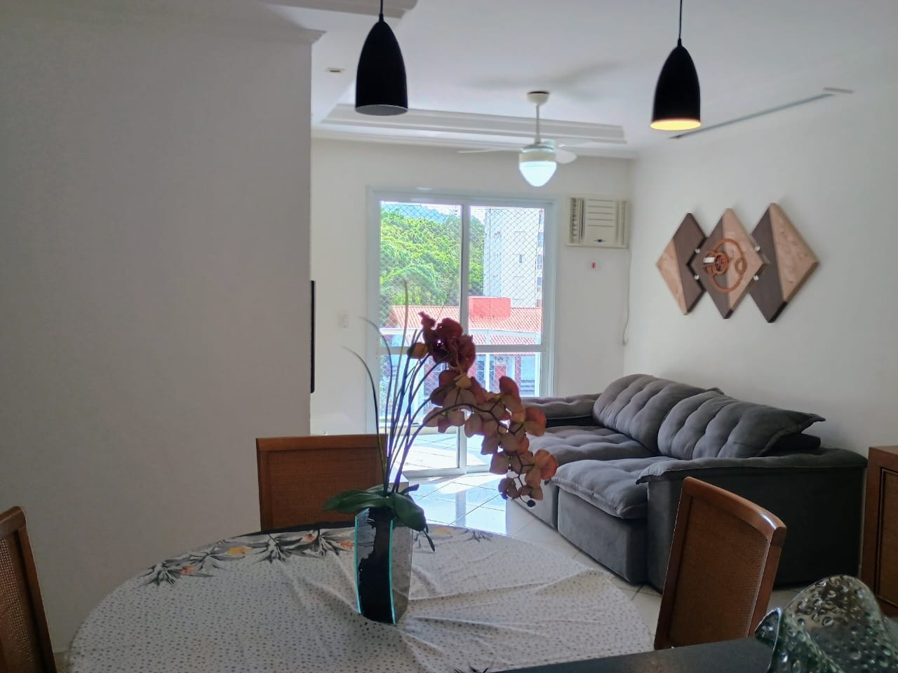 Apartamento para alugar com 3 quartos, 98m² - Foto 23