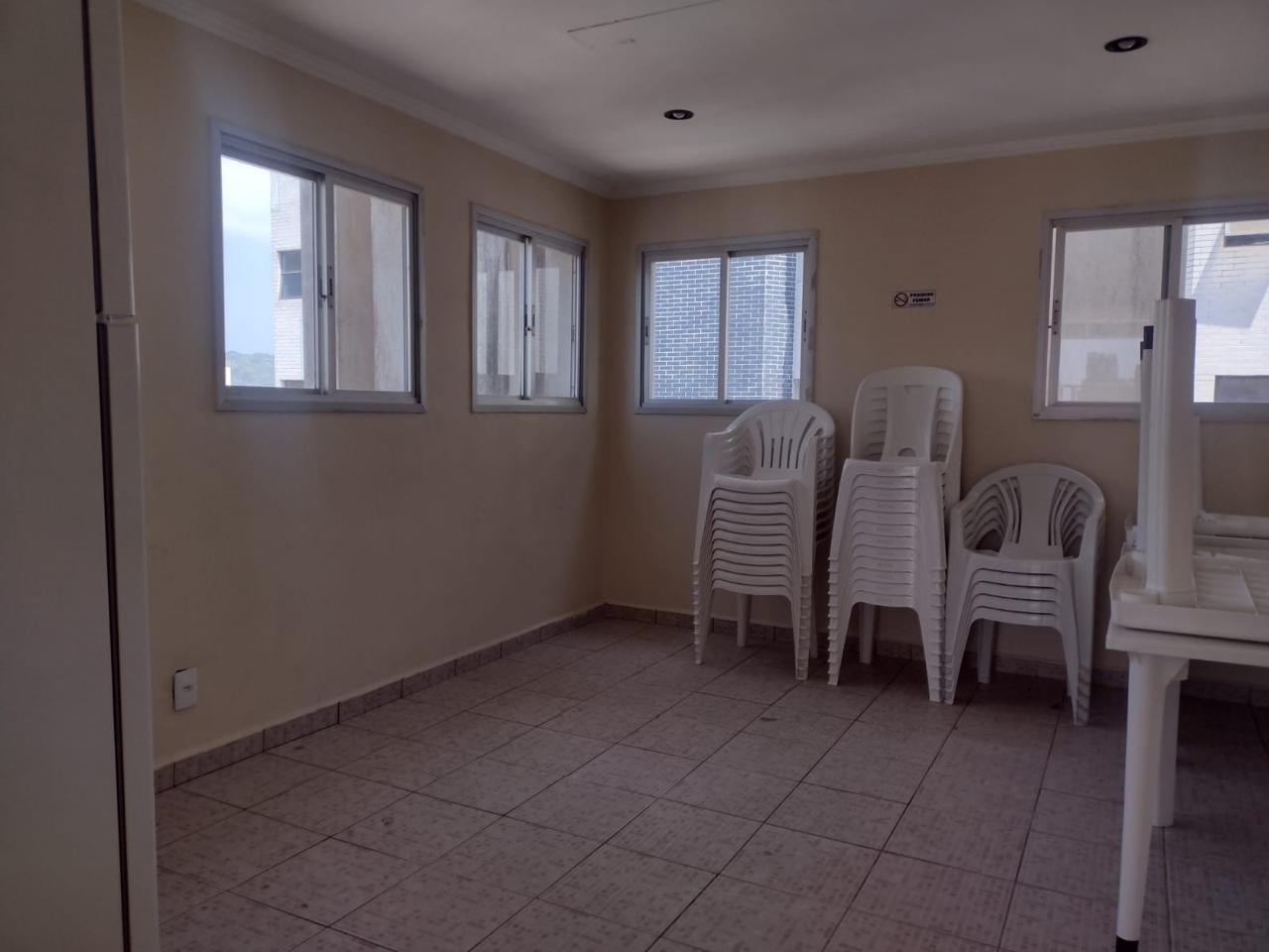 Apartamento à venda com 2 quartos, 86m² - Foto 2