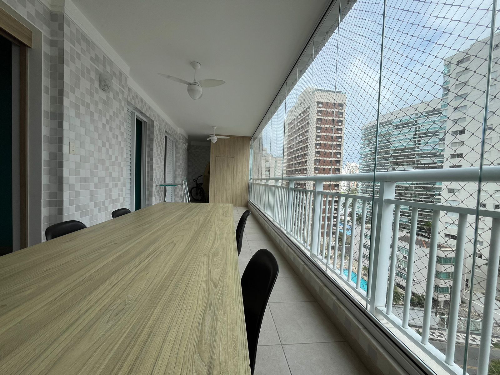 Apartamento à venda com 3 quartos, 118m² - Foto 1