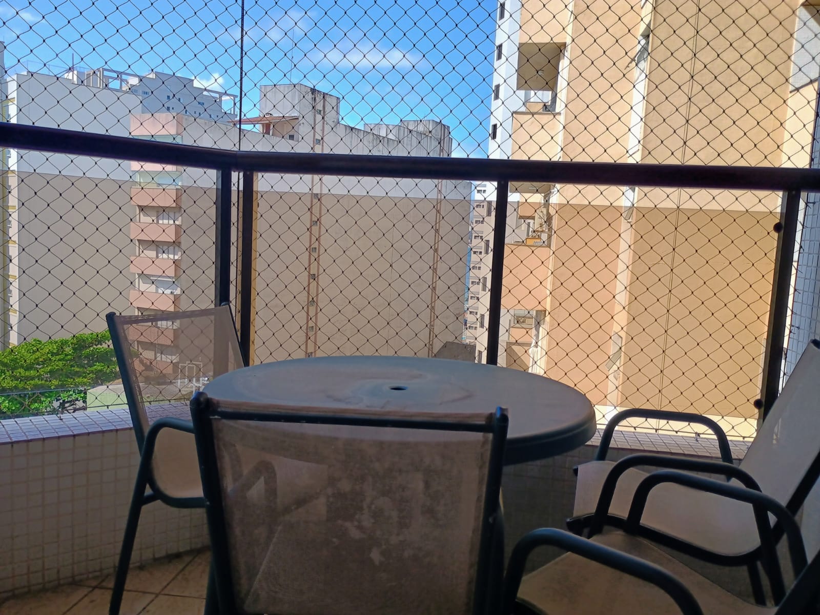 Apartamento para alugar com 4 quartos, 108m² - Foto 1