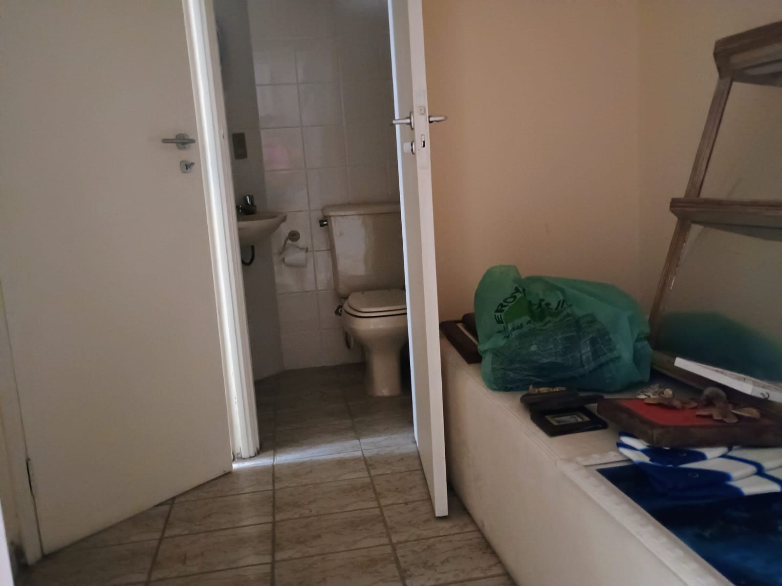 Apartamento para alugar com 4 quartos, 108m² - Foto 4