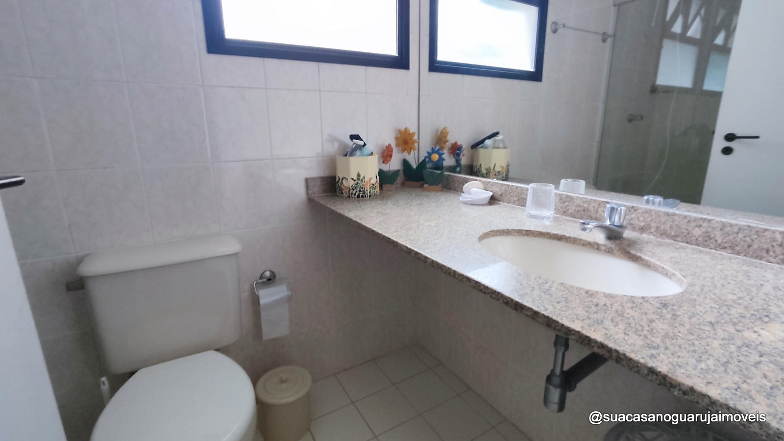 apartamento 3 dormitorios 3 banheiros 1 suite 2 vagas 100 m2 morro do maluf guaruja sp cod APP9717V