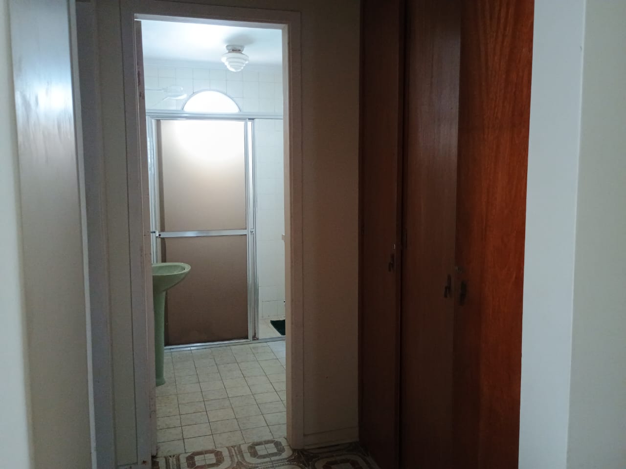 Apartamento à venda com 1 quarto, 50m² - Foto 4