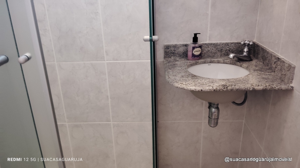 Apartamento Penhasco 5 Estrelas com 3 dormitórios  100 m² por R$ 750.000  Tortugas - Guarujá/SP