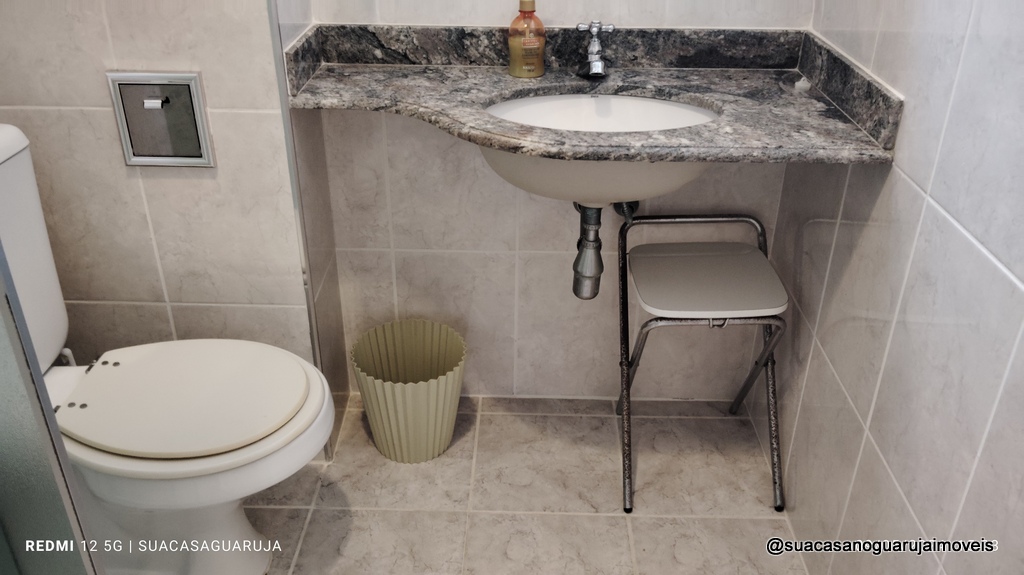 Apartamento Penhasco 5 Estrelas com 3 dormitórios  100 m² por R$ 750.000  Tortugas - Guarujá/SP