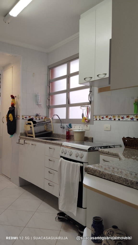 Apartamento Penhasco 5 Estrelas com 3 dormitórios  100 m² por R$ 750.000  Tortugas - Guarujá/SP
